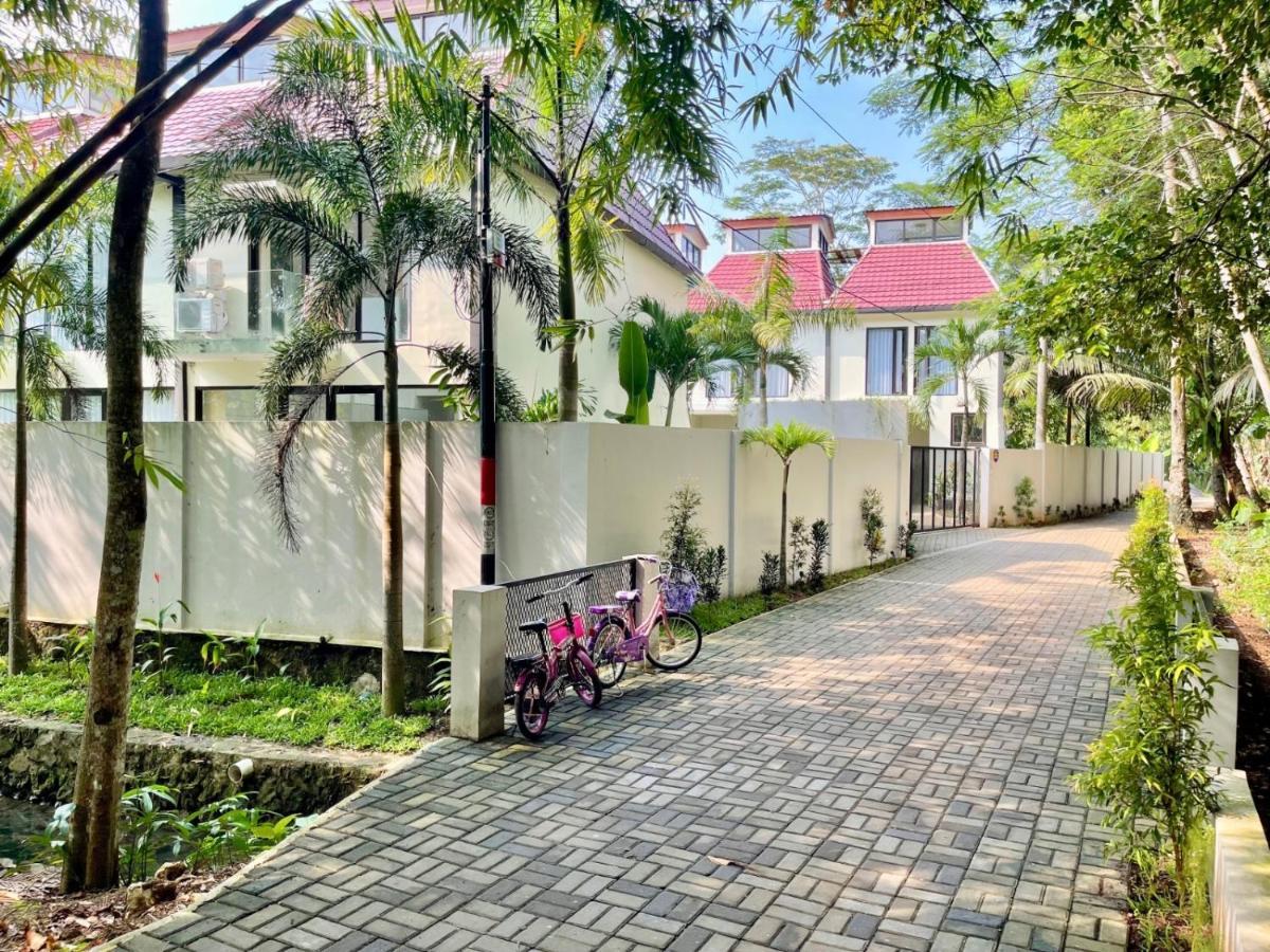 De By Mabano Estates